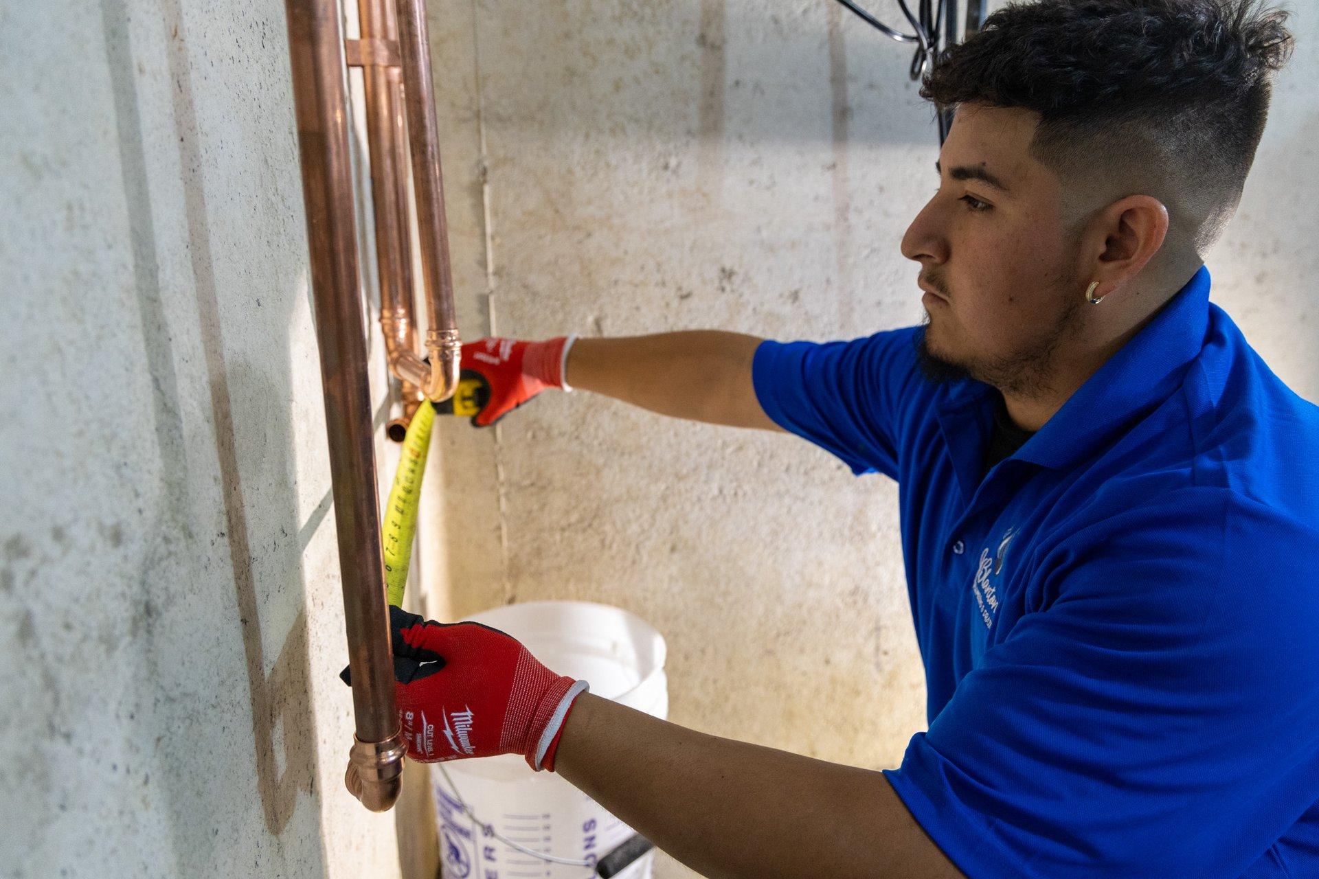 Elgin’s Best Plumbing Contractors: How They Save You Money with Smart Solutions