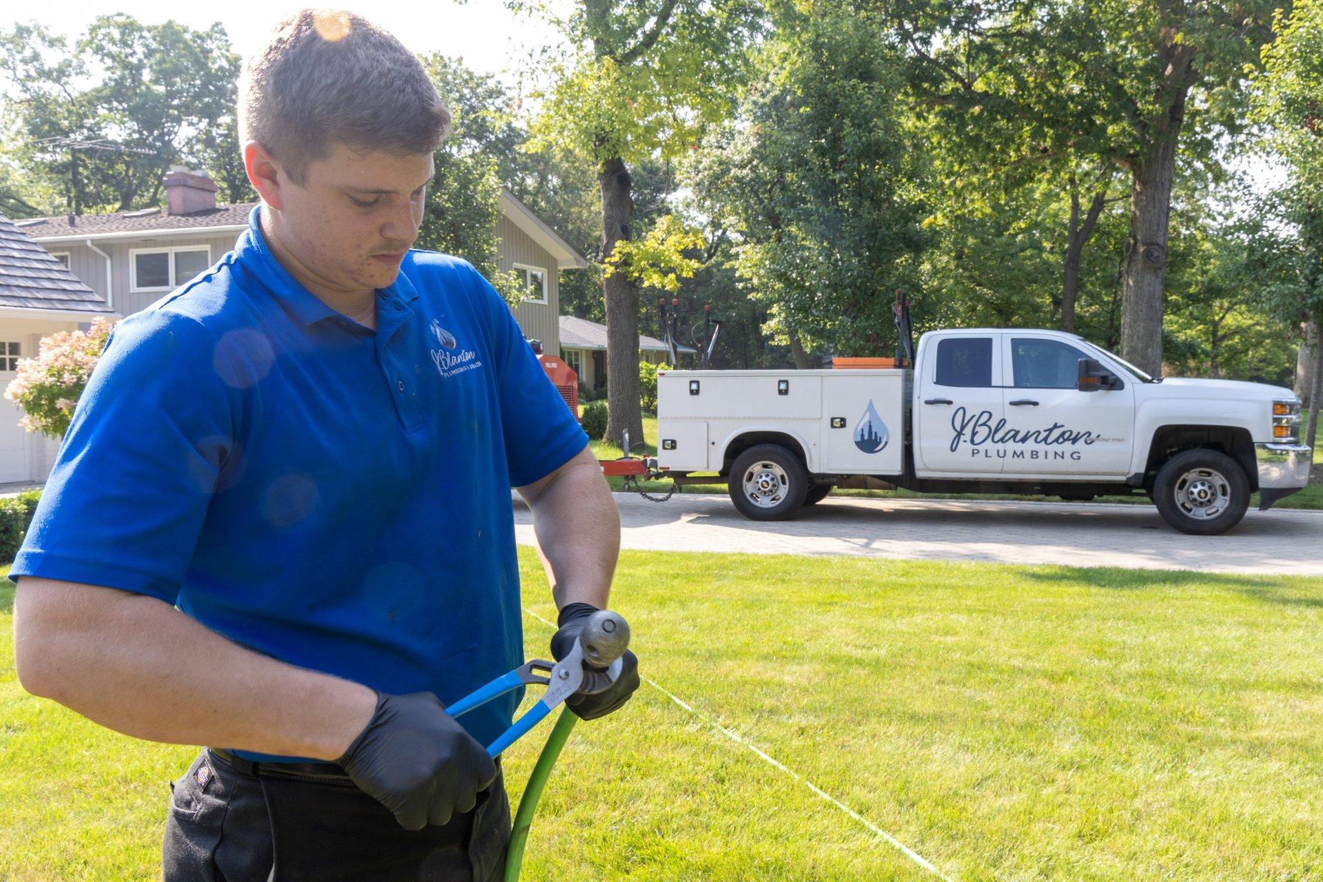 Preventing Disaster: How Sewer Drain Clearing in Hinsdale Averted a Major Flooding Crisis