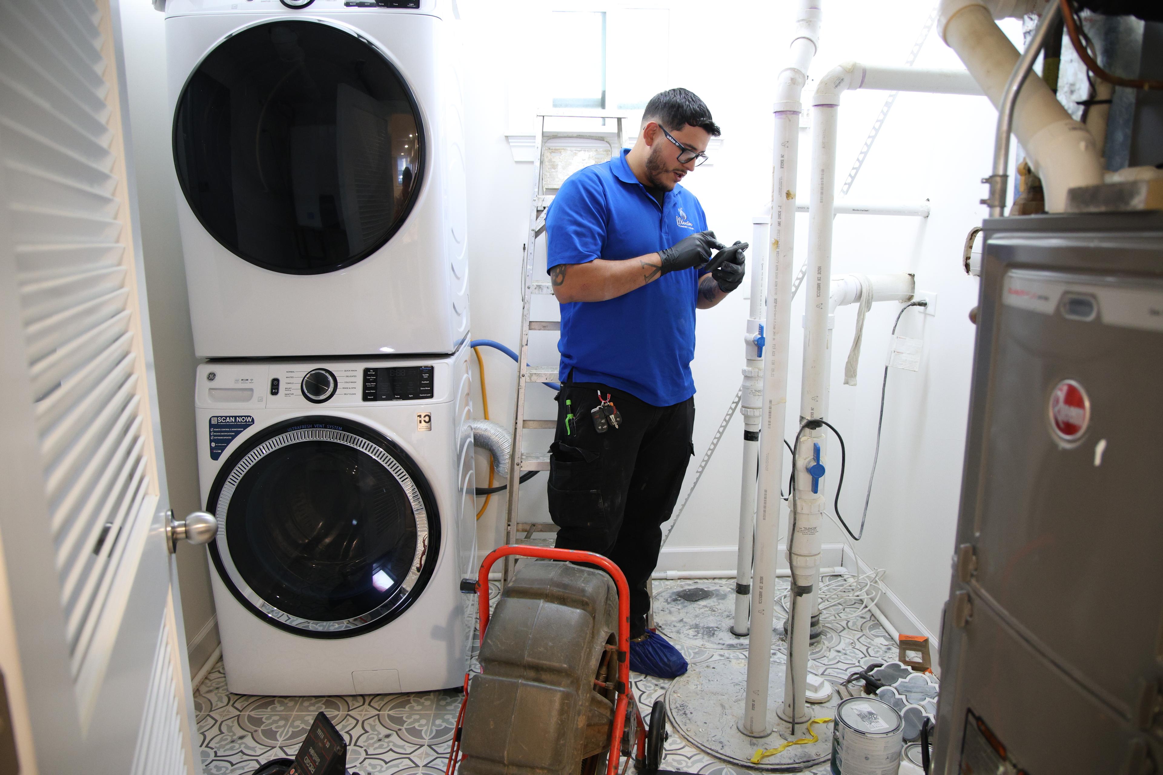 Stay Safe and Dry: Plumbing Emergency Prevention Tips for Evanston Homeowners