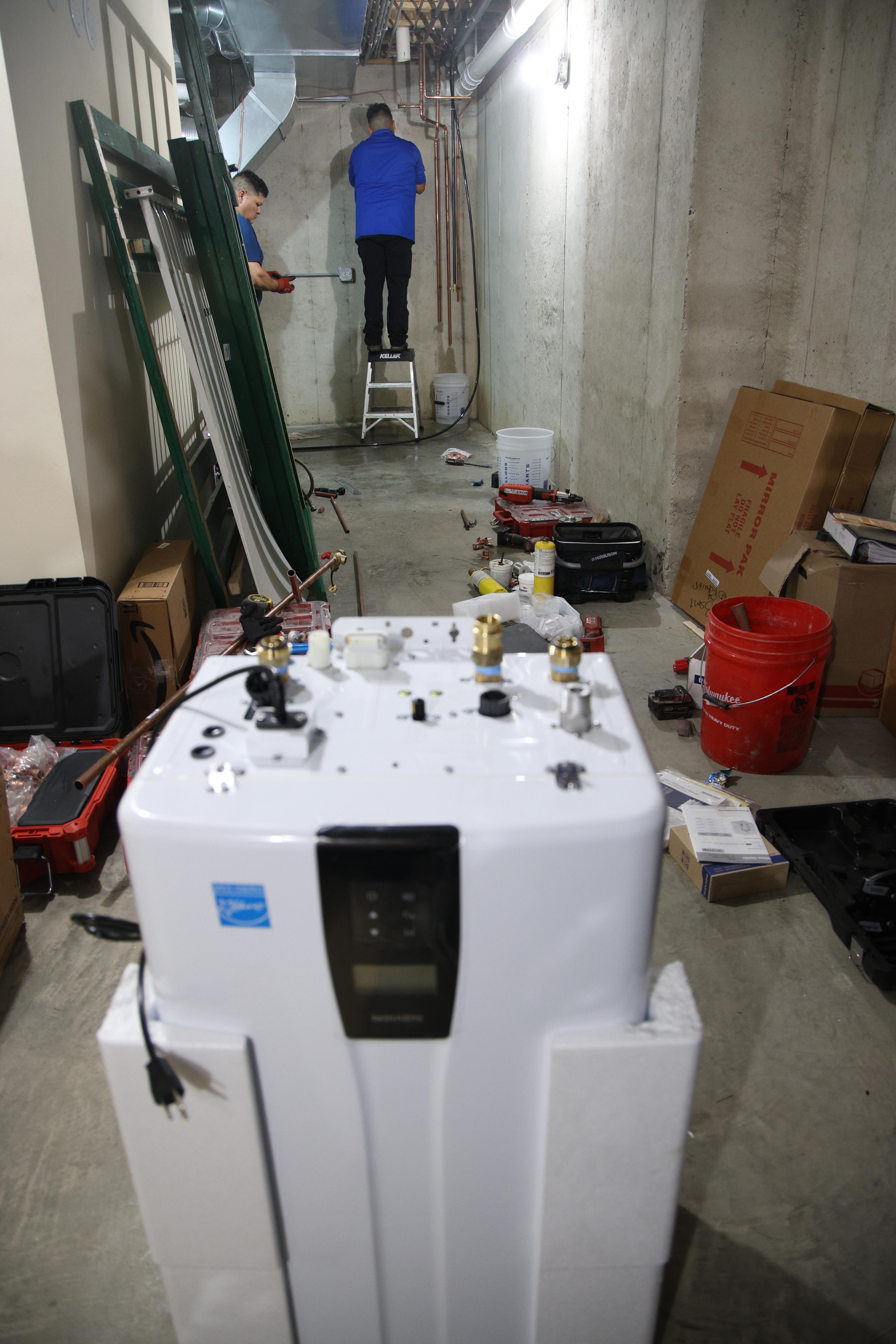 Top 5 Things Northbrook Homeowners Should Know Before Water Heater Installation