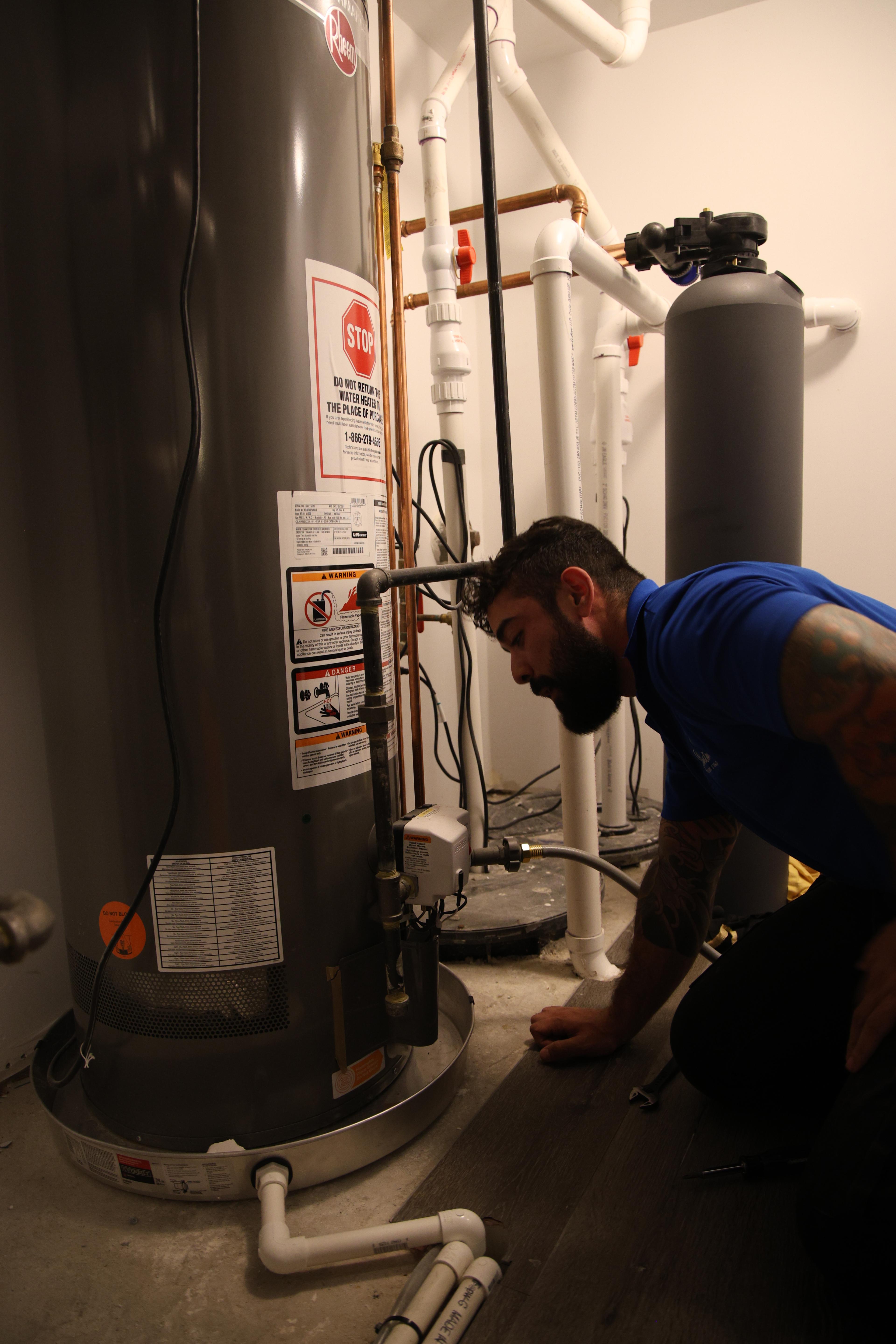 5 Urgent Indicators for Commercial Water Heater Repair Every Hinsdale Business Should Know