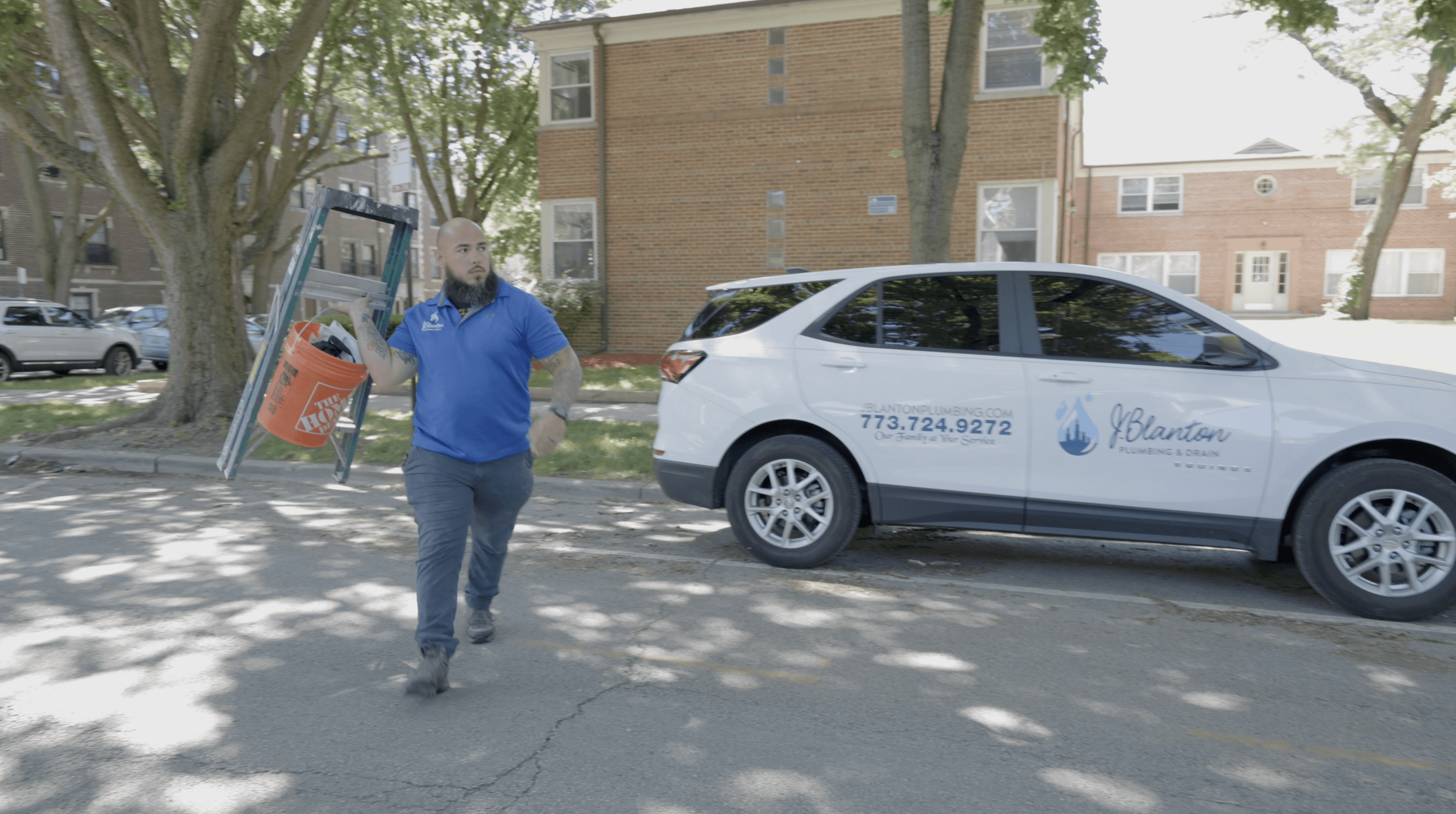 Naperville Plumbing Know-How: When to Call Contractors for Repairs or Maintenance