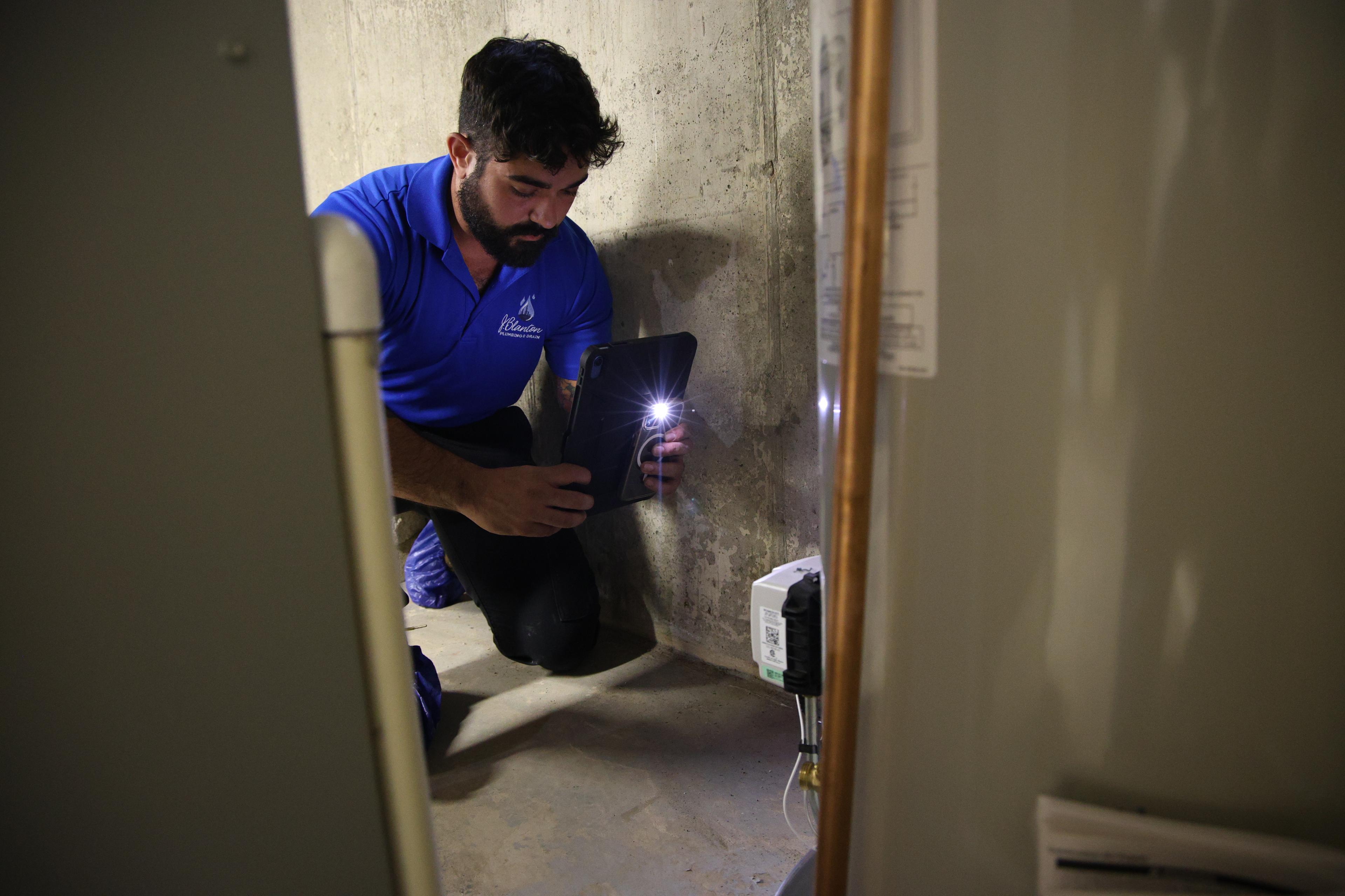 Maximizing Efficiency for Commercial Water Heaters: A Guide for Chicago's North and Northwest Side
