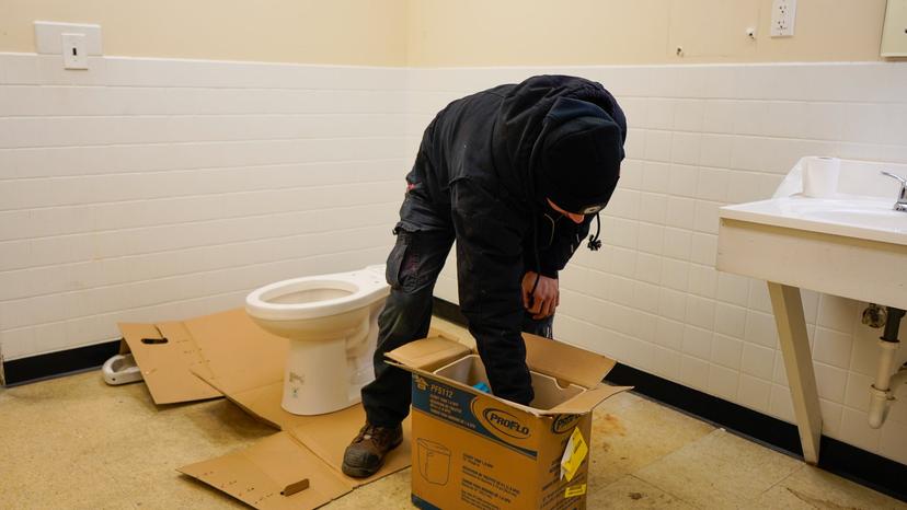 Modern Bathroom Plumbing Upgrades: Enhancing Comfort in North and Northwest Side of Chicago