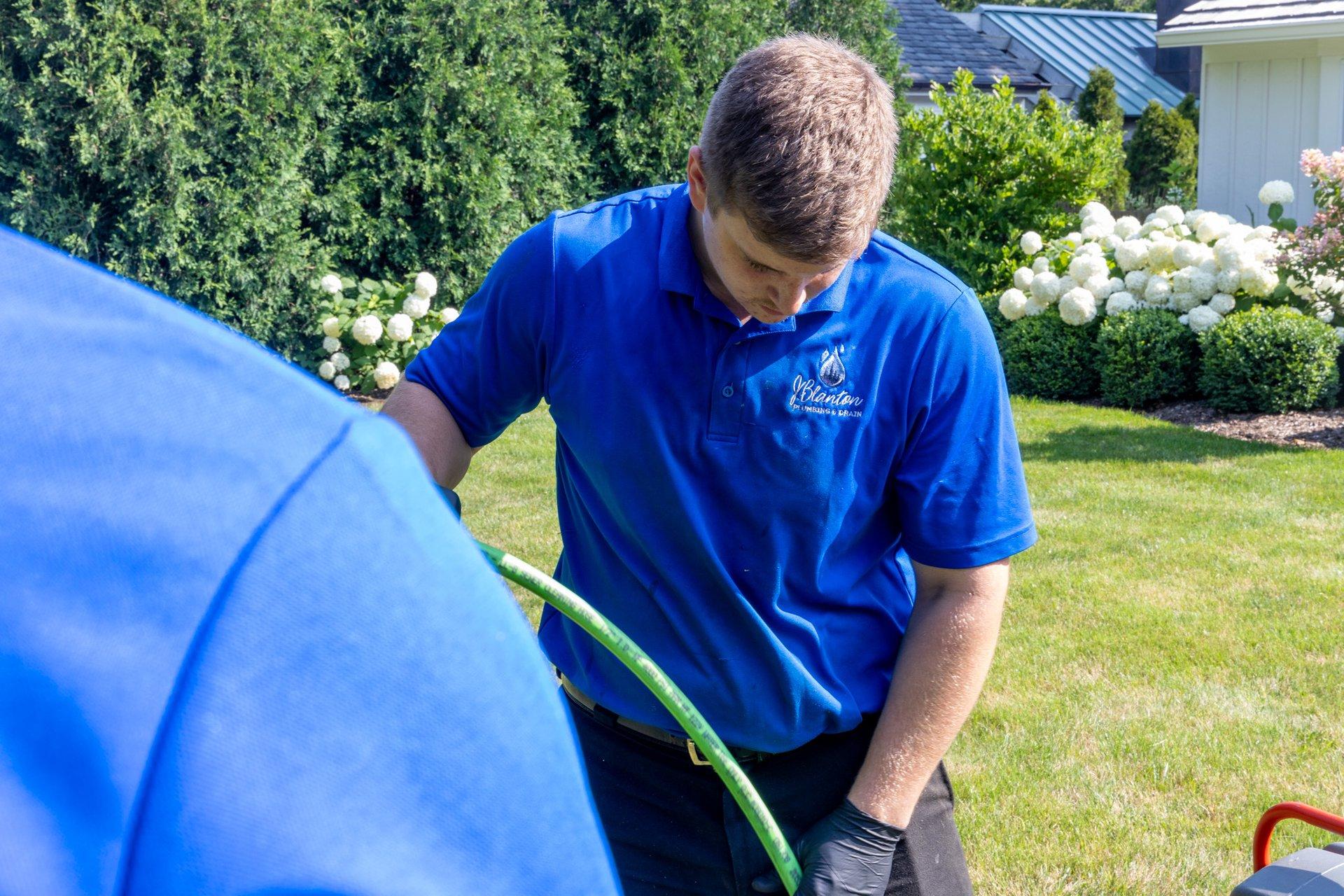 How to Prevent Sewer Drain Clogs in Algonquin Homes: A Proactive Approach