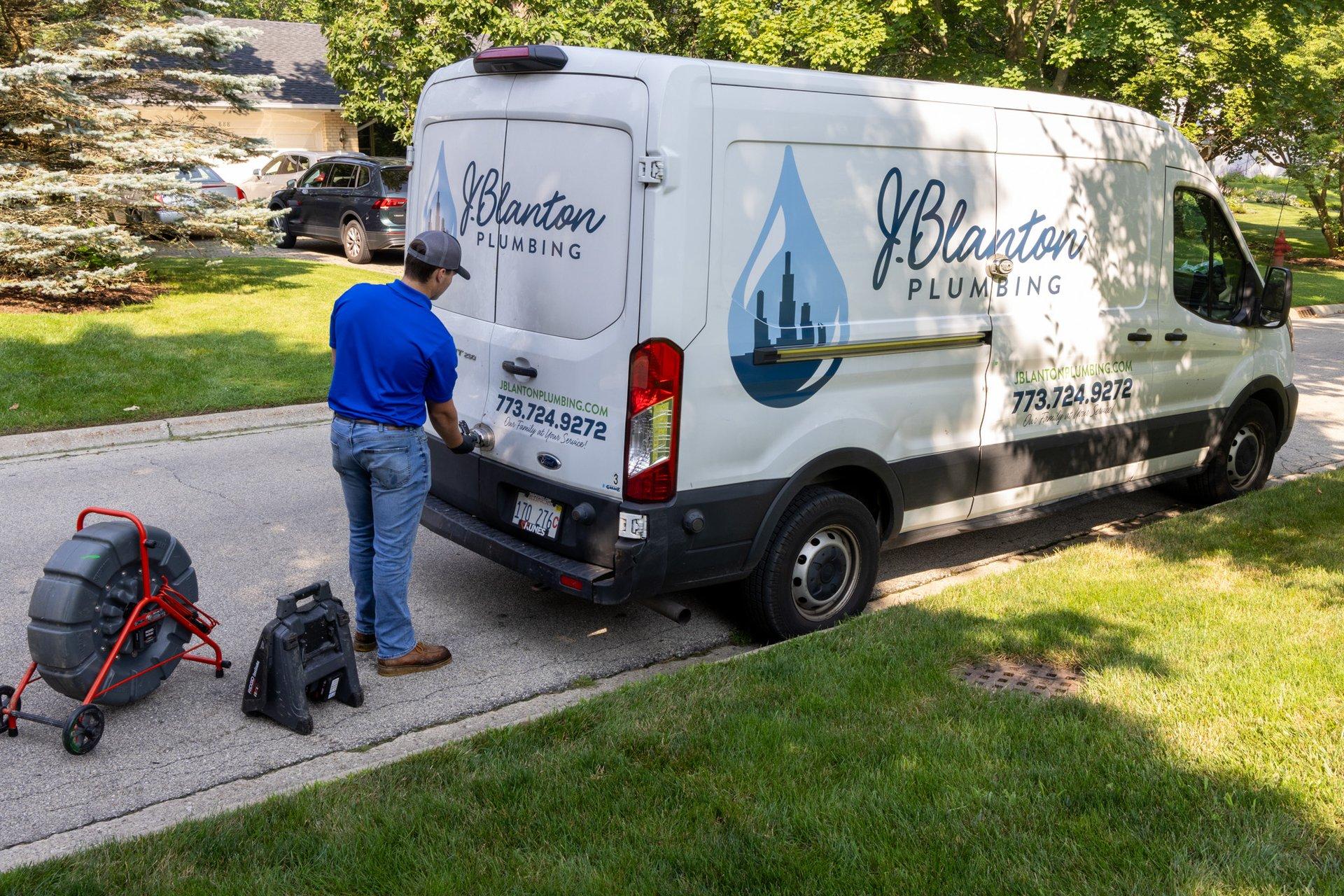 DIY vs. Professional Drain Service: What Northbrook Homeowners Need to Know